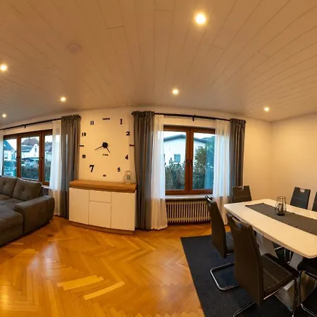 Am Schillerfelsen داهن